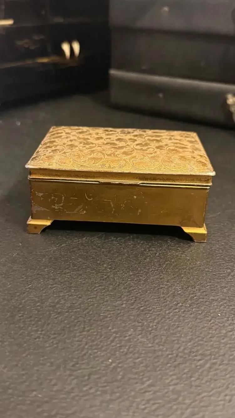Vintage Ornate Engraved Gold Tone/Brass? Trinket Box